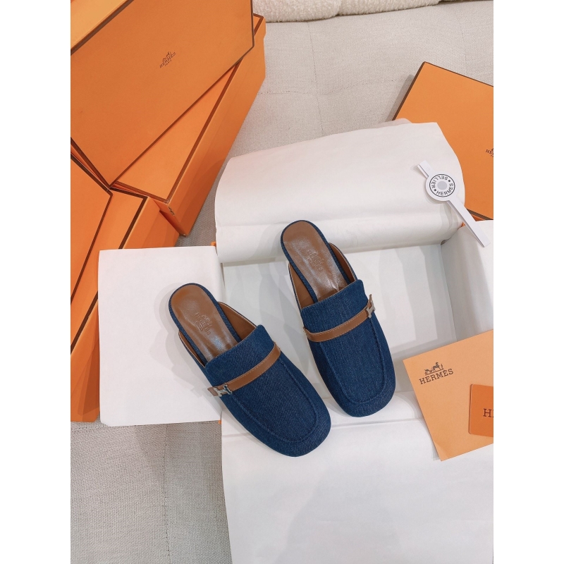 H**mes slippers